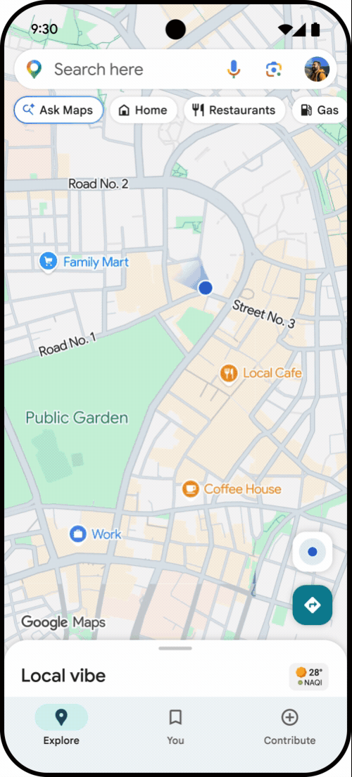 Ask Maps Demo: Ein Nutzer fragt nach einem Restaurant, Gemini fasst die Bewertungen zu Bullet-Points zusammen